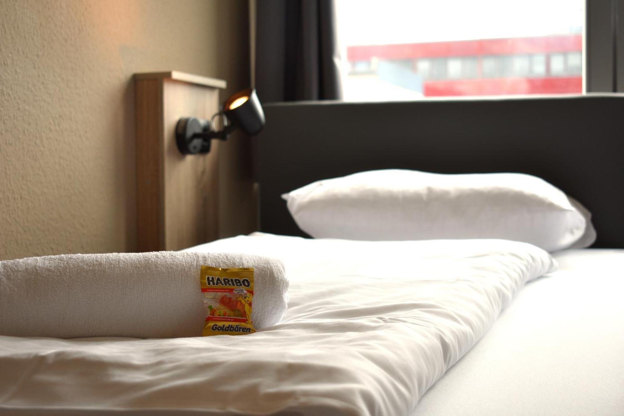 Hostel City Sued Hamburg Zewnętrze zdjęcie